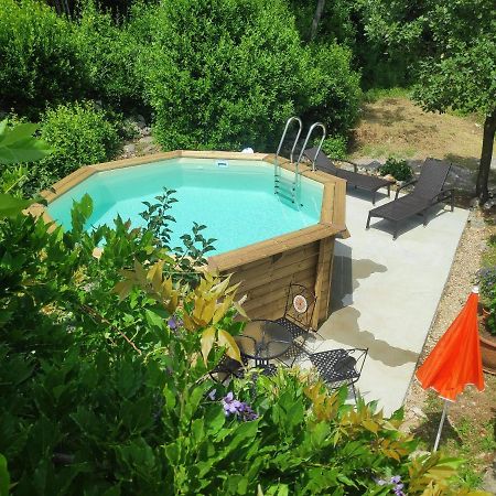 Apartment Zorka Медвея Екстериор снимка